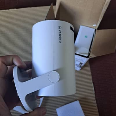 Smart Android Projector Multimedia 4K Hy 300 Pro