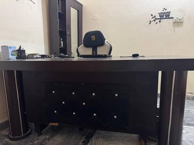 Executive Office Table