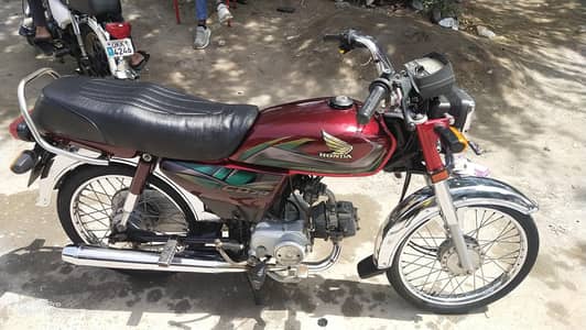 Honda CD 70 2022