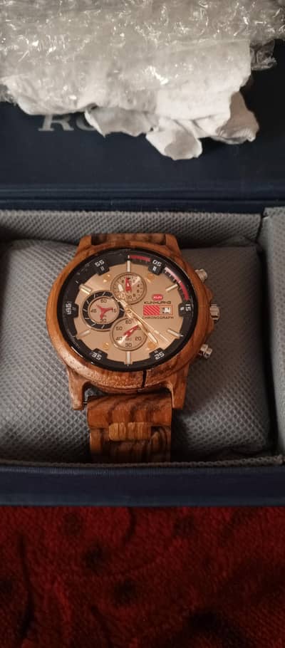 KUNHUANG wooden chronograph