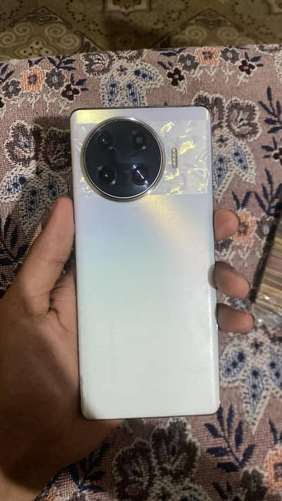 tecno spark 20 pro plus edge display 8 256