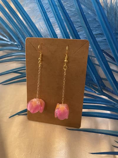 Dangling Tulips Earrings