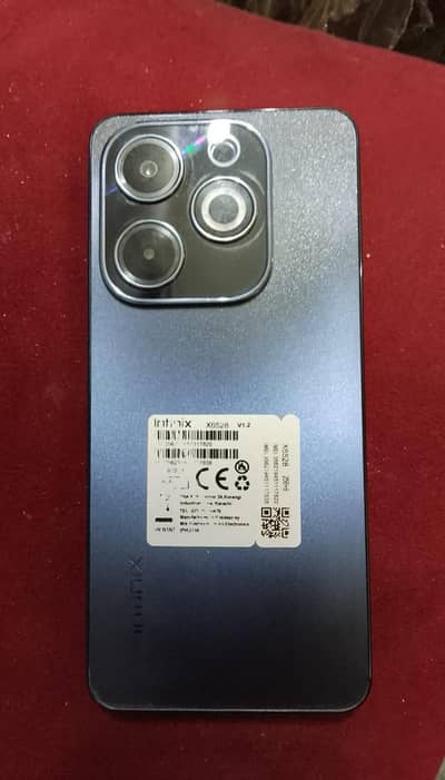 Infinix hot 40i 8+8 ram 256 rom