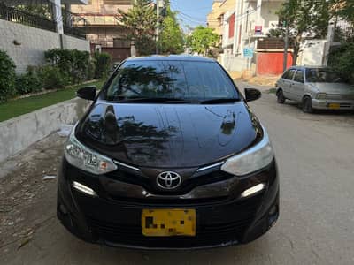 Toyota Yaris 1.5 X ATiV 2021 push starts