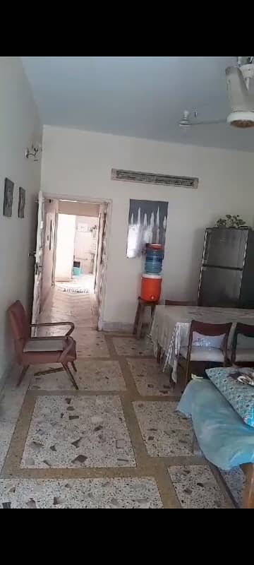 200 Yards G+1 2nd Floor 2 Bed D Kitchen