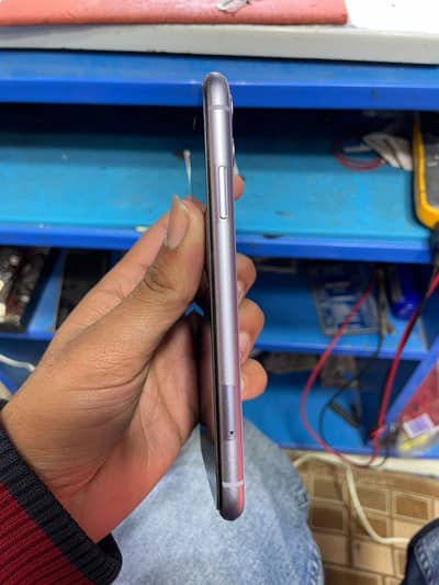 iphone 11 factory unlock