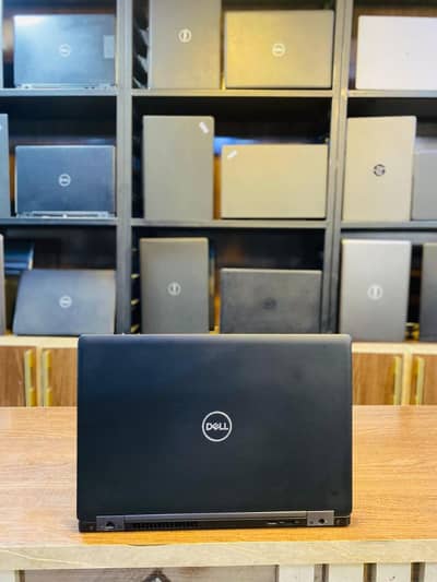 Dell Latitude 5590 | 15.6 Screen | Core i5/7th Gen | 8 RAM/256GB SSD