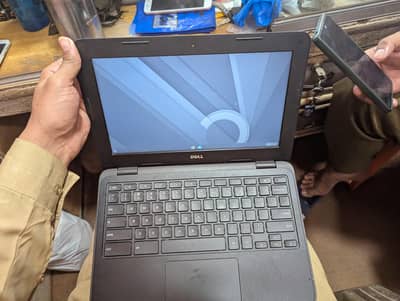 10 by 10 Chromebook 4 16 with charger