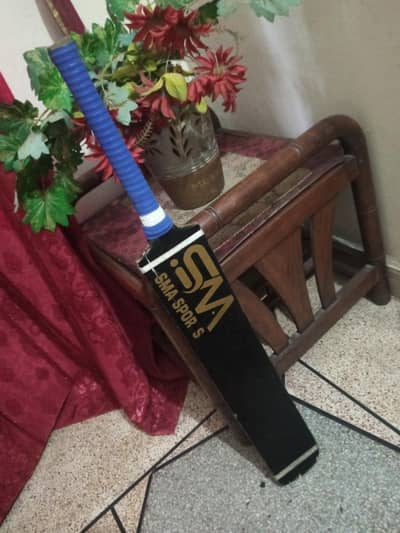 black new bat