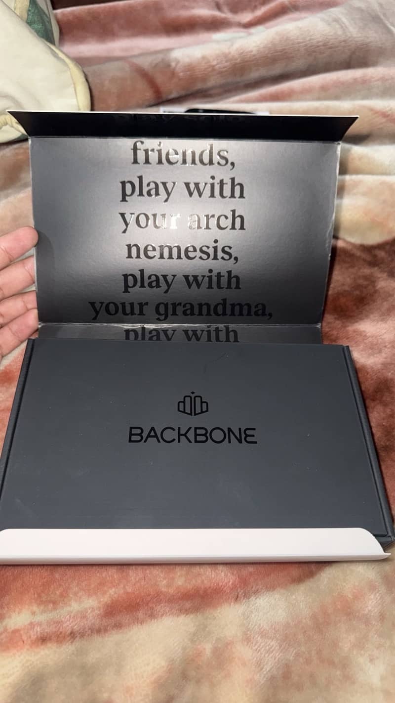 Apple Backbone one 2