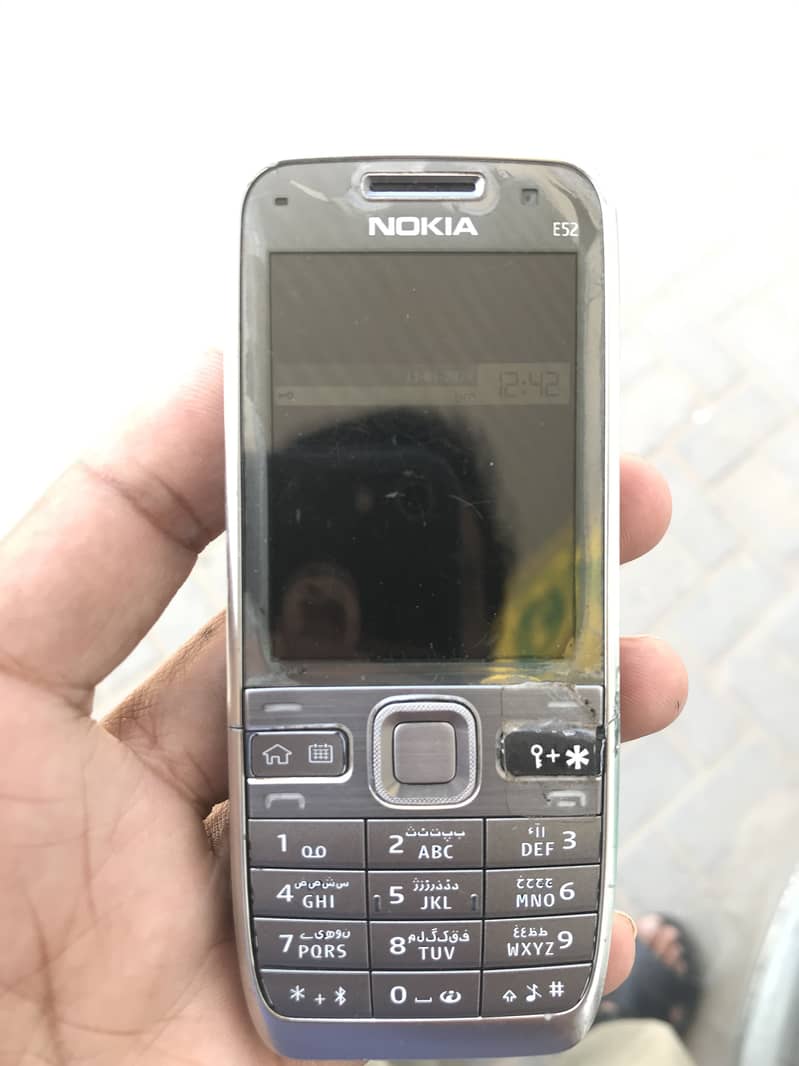 Nokia E52 2