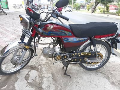 03045627655  Honda cd 70 all Ok 10by  10  2024 2025