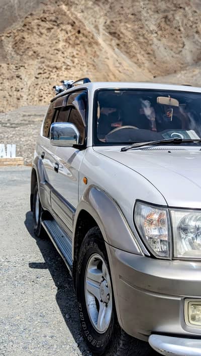 Rent a car in skardu