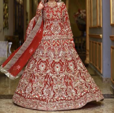 Chiffon bridal lehnga 1 time used