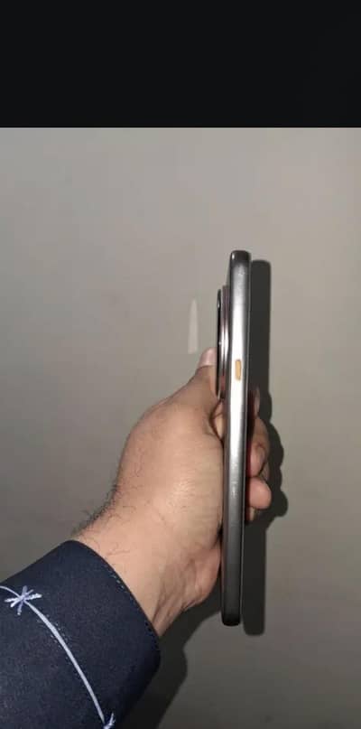 Tecno Cemon 40 premier 5G