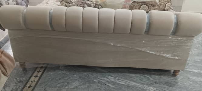 Bed sofa and table for sale 90 thousand