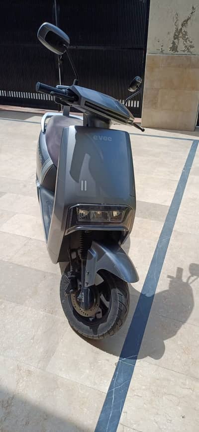 Evee C1 Pro Scooty Urgent For Sale | Evee C1 Pro