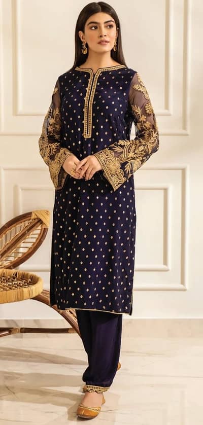 Iznik 2 piece Eid collection