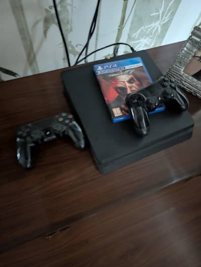 PS4 slim 500gb new as used