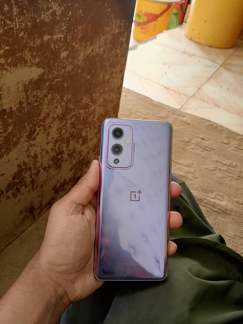 OnePlus 9 5g 0