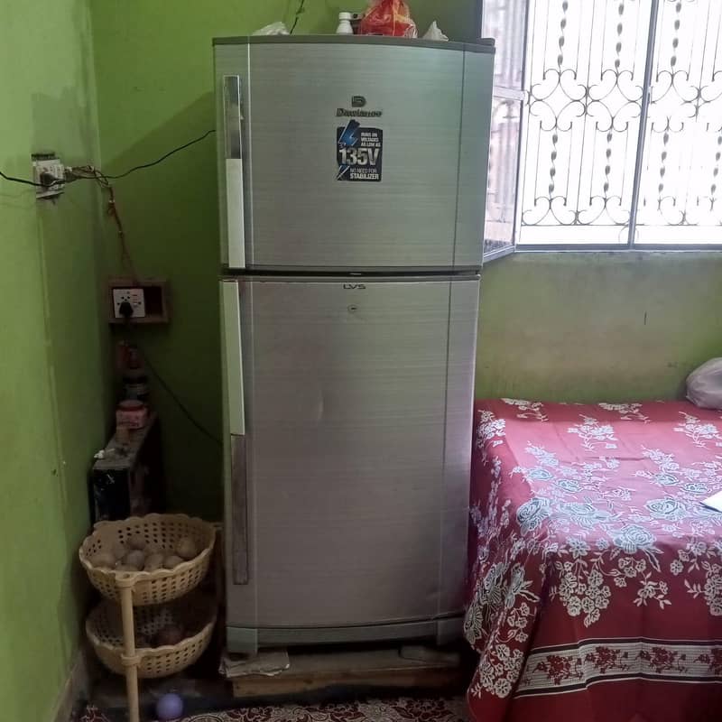 Dawnlance Refrigerator for Sale 0
