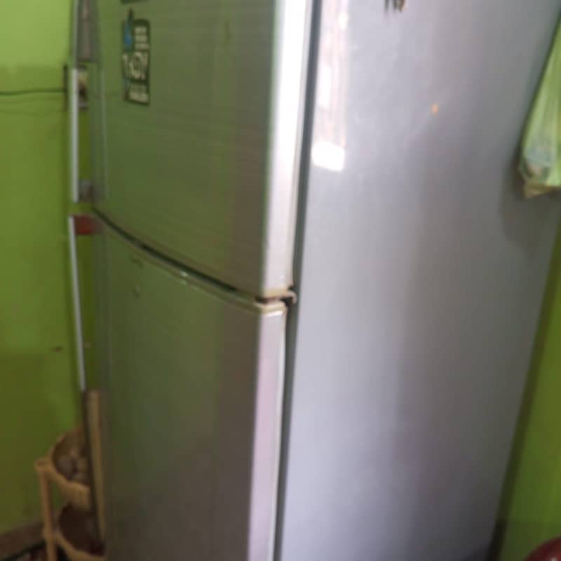 Dawnlance Refrigerator for Sale 6