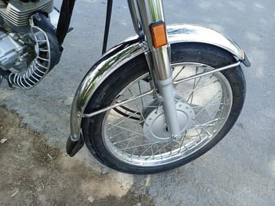 Honda 125 2025 model fresh bike complete dacoments all Clair available