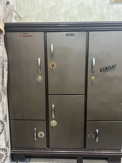 Steel Safe Almari