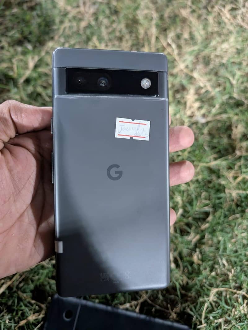 Google pixel 7a 3