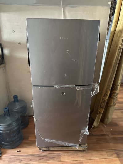 Brand New Look 216L Silver Direct Cool Refrigerator | E-Star Series