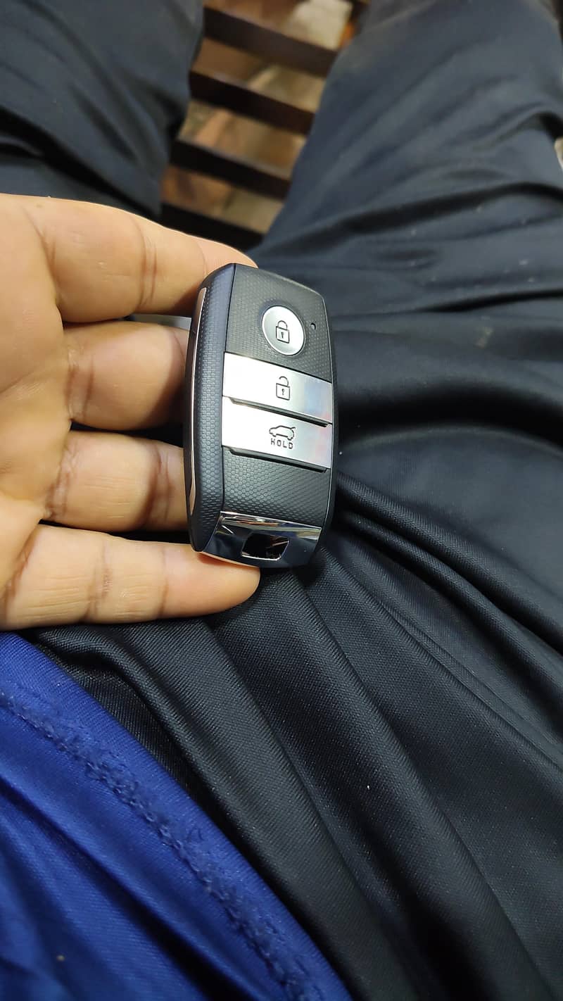 key maker/locksmith/car remote key programming 11