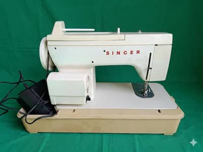 Singer Sewing Machine 974