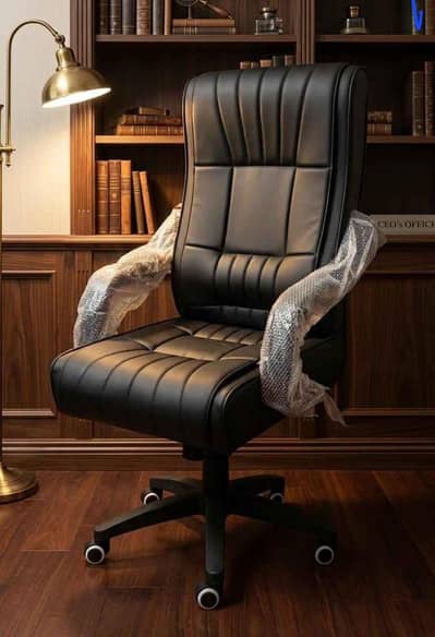 OFFICE EXECUTIVE BOSS chair  (Free delivery in Lahore)