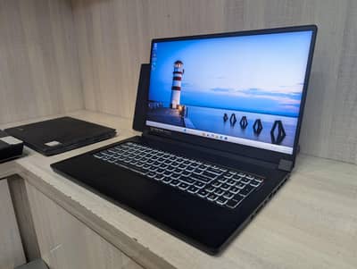 MSI Creator 17 | 16GB RTX 3080 | 4k Mini LED | Gaming Laptop House