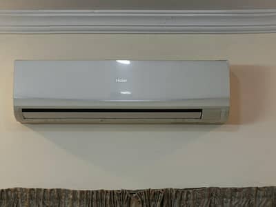 Haier company ka AC sel karna hai demand 55 thousend 03321587357. isb