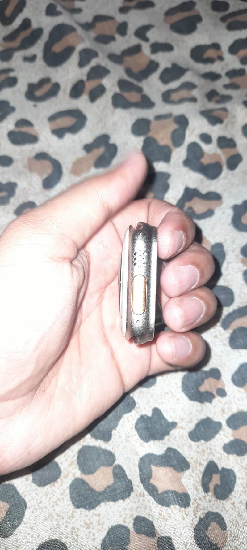 Good condition watch 5