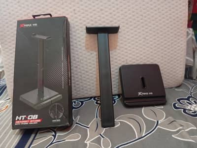 Company:Xtrik me Headset stand.