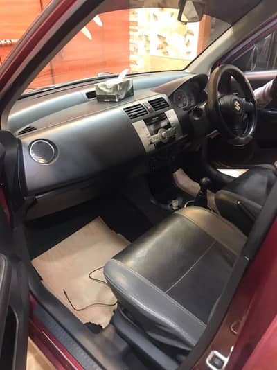 Suzuki Swift 1.3 DLX Manual