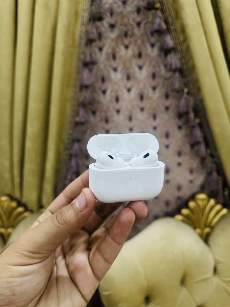 AirPods Pro 2 type c 4