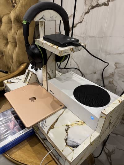 xbox series S or series X laptop and xbox accessories wooden stand