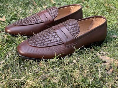 Leather Shoes Stock Clearance: Factory Contacts & Free Store Setup!