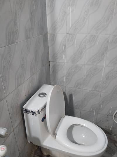 E11 ground floor 2bed portion