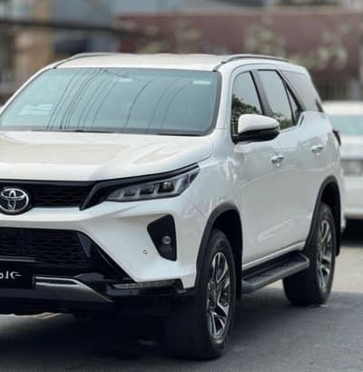 Toyota fortuner Legender