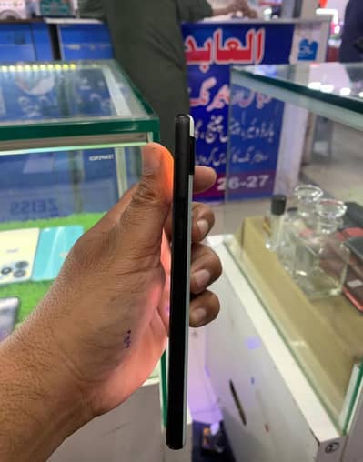 Model Google pixel 6 Ram GB 6/128   Fault Minor dot   Price 36000