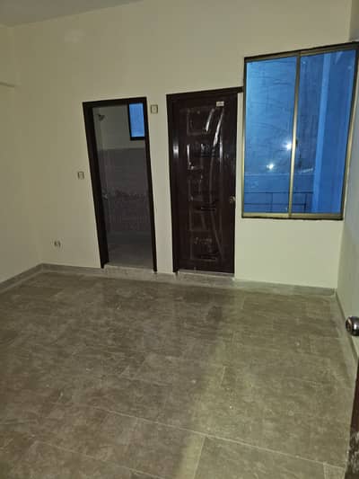 PRIME LOCATION 1 BED LOUNGE CORNER APARTMENT