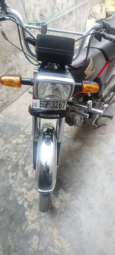 Honda CD 70 Model 2024/2026