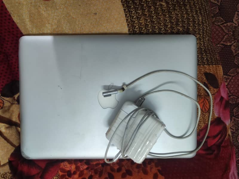 MacBook pro mid 2012 3