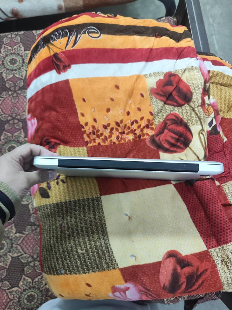 MacBook pro mid 2012 5