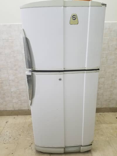 PEL Refrigerator for Sale Cooling 100% working.