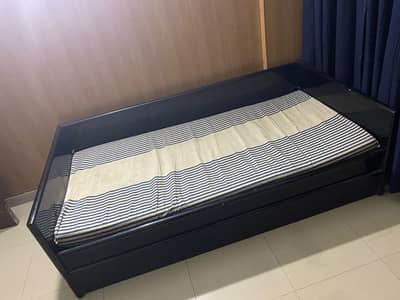Black Wooden Daybed with Mattress